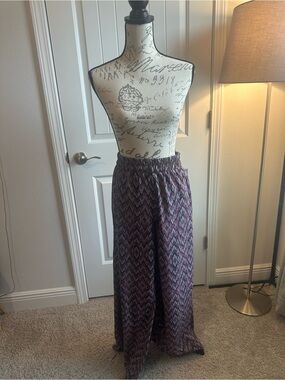 Women's Wide-Leg Zigzag Print Pants - Purple